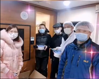 如意餛飩常州薛家新怡華店昨晚為治安管理人員、高速路口、路邊卡口、醫(yī)院送去熱...