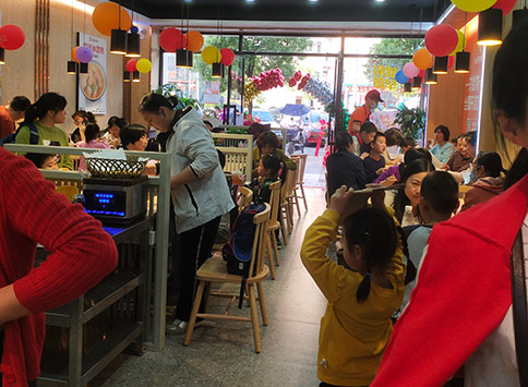 開(kāi)一家餛飩加盟店什么樣的品牌好?三招教你精選！