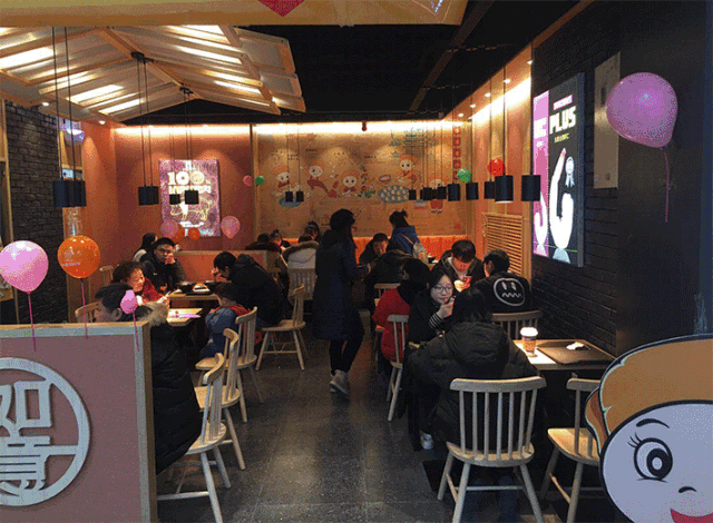 火了！如意餛飩新店開業(yè)，“配齊”美食+靚店！