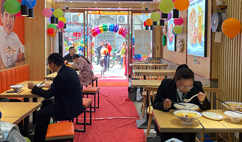 熱烈祝賀湖北仙桃如意餛飩新城壹號新街店盛大開業(yè)！